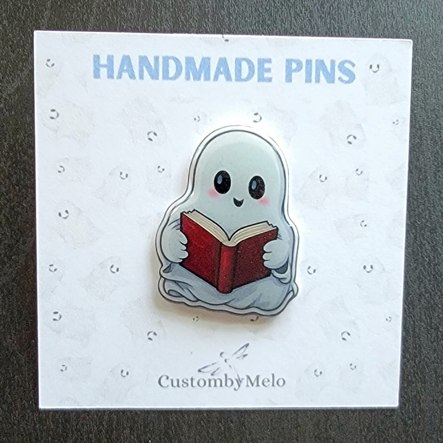 BOOkworm Pin 📖🍂👻